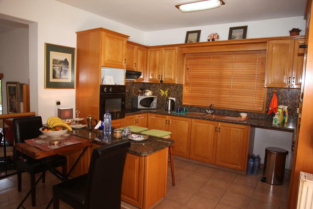 Residence L' Aubrais Limisso Esterno foto